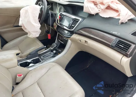 2017 Honda Accord Ex-L z USA, uszkodzony, nr VIN 1HGCR2F87HA122311